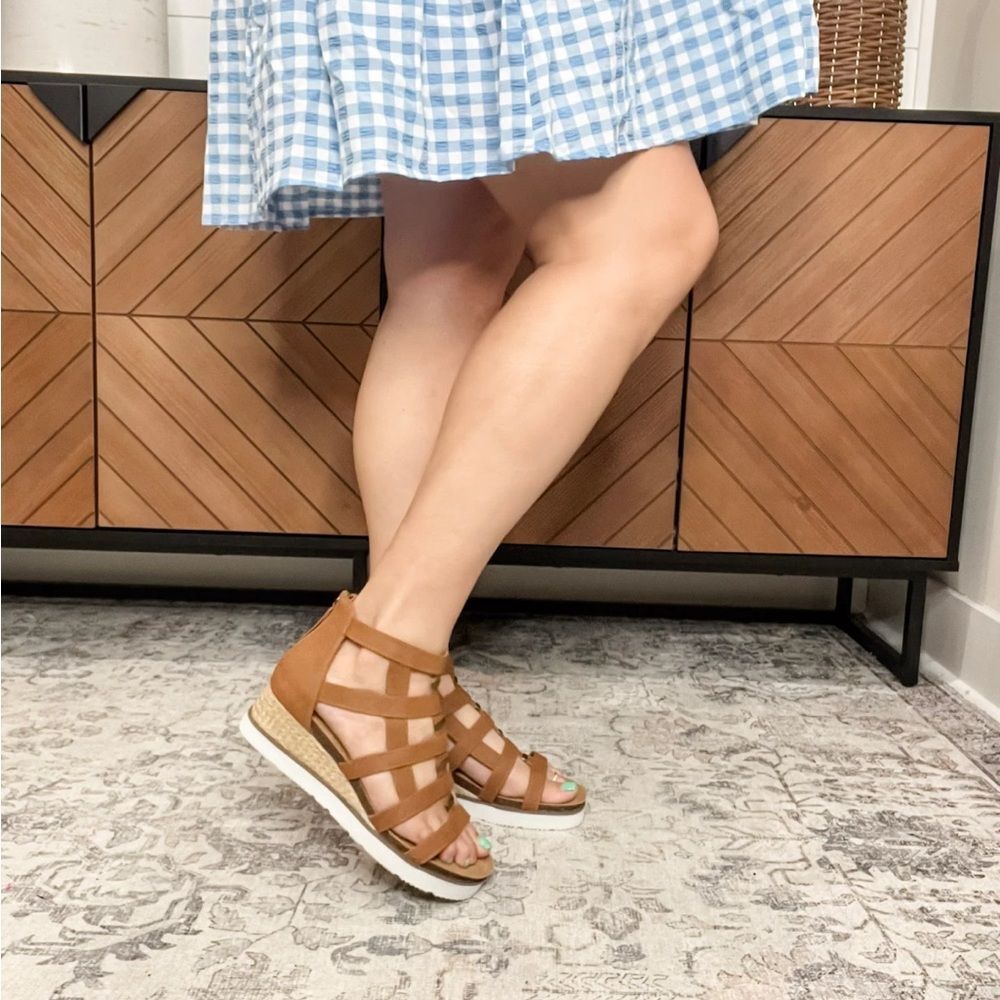 * Eileen Fisher Brown Strappy Wedge Sandals